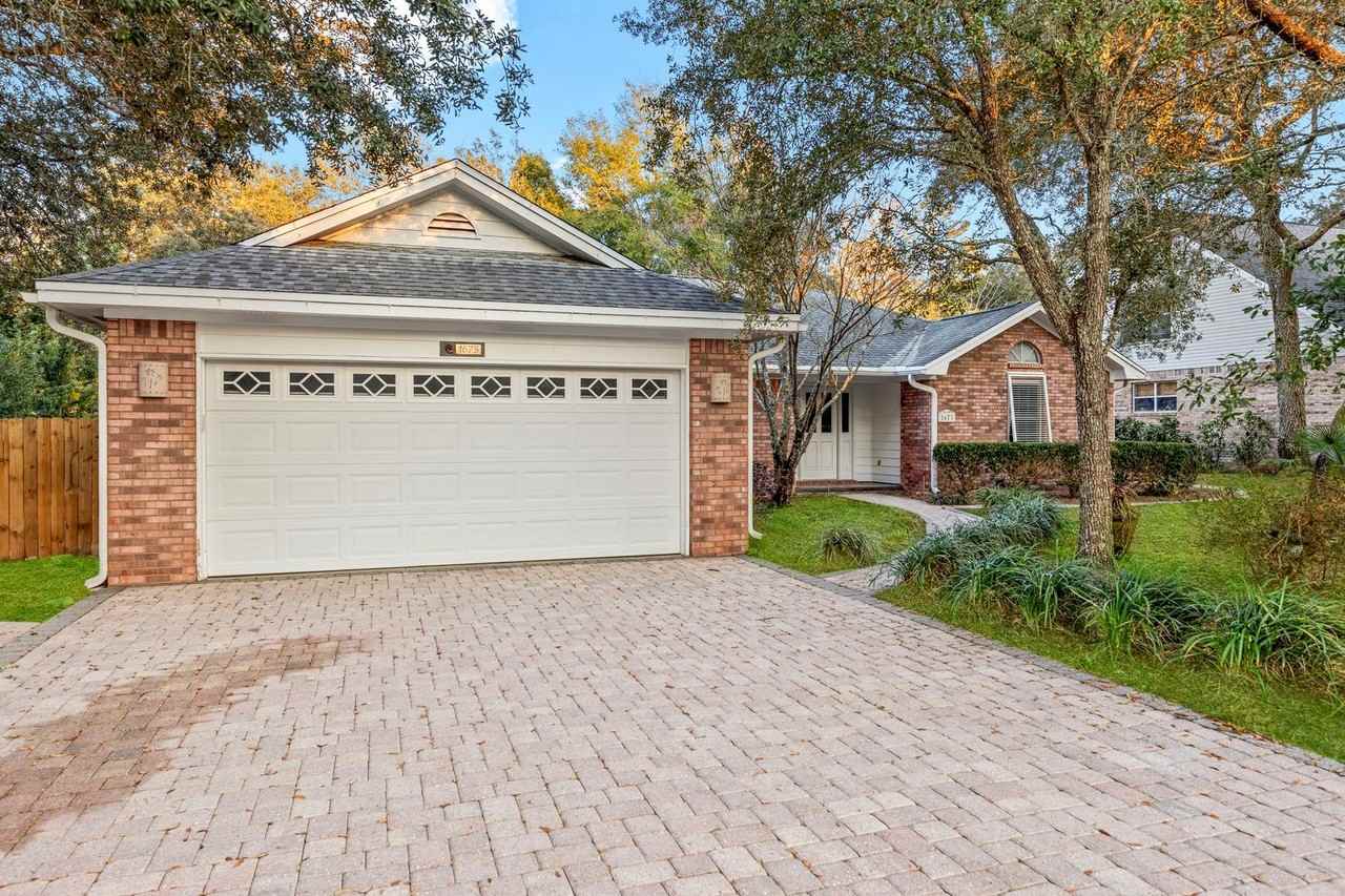 1673 Parkside Cir - Photo 2 of 38