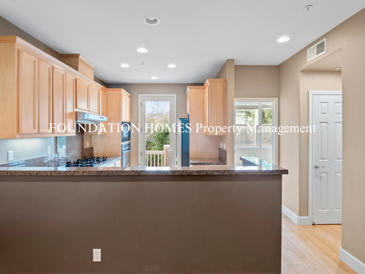 33 Ranch Dr - Photo 5 of 21