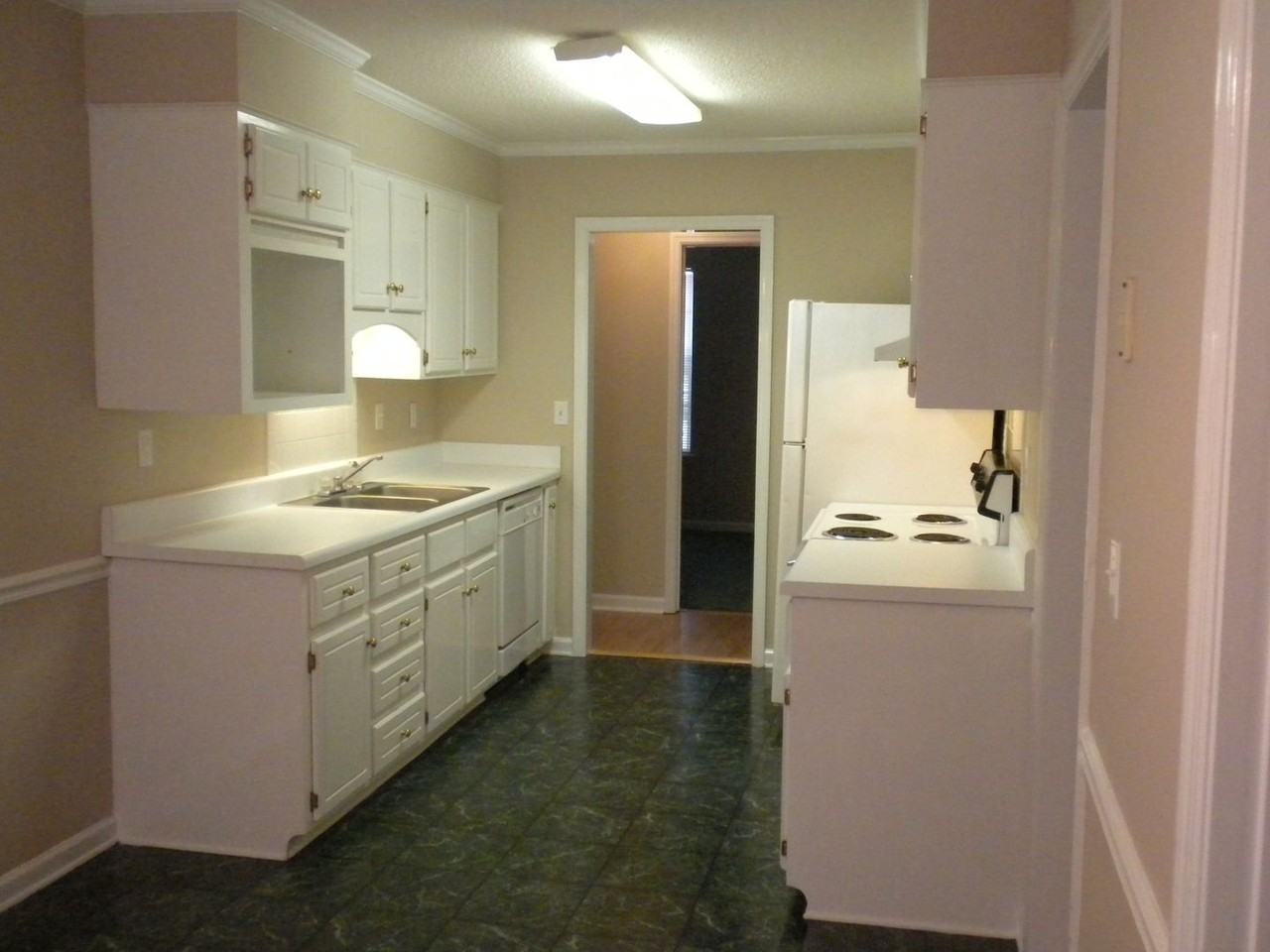 3535 Northpines Dr - Photo 3 of 12