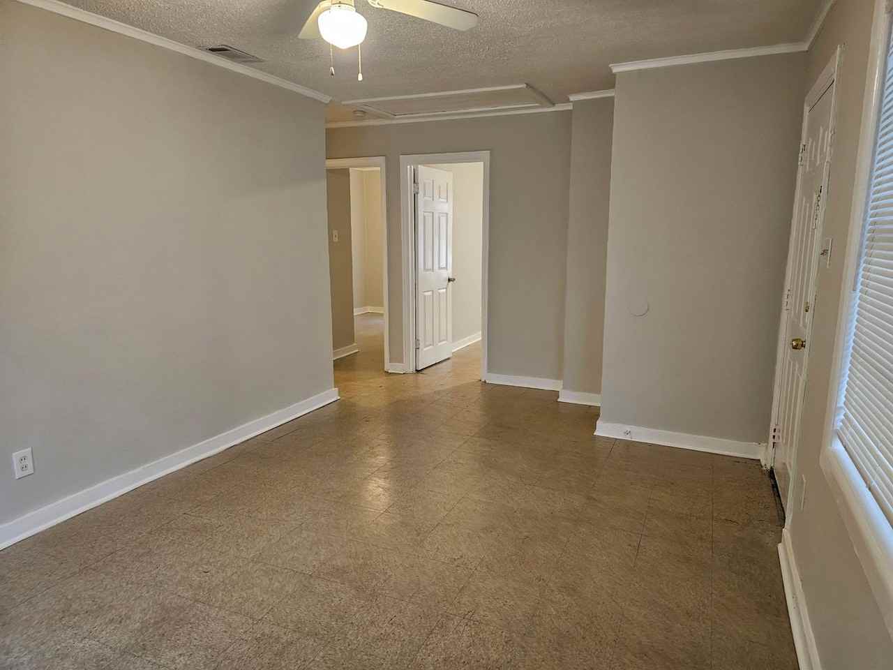 2318 Alabama Ave - Photo 2 of 16