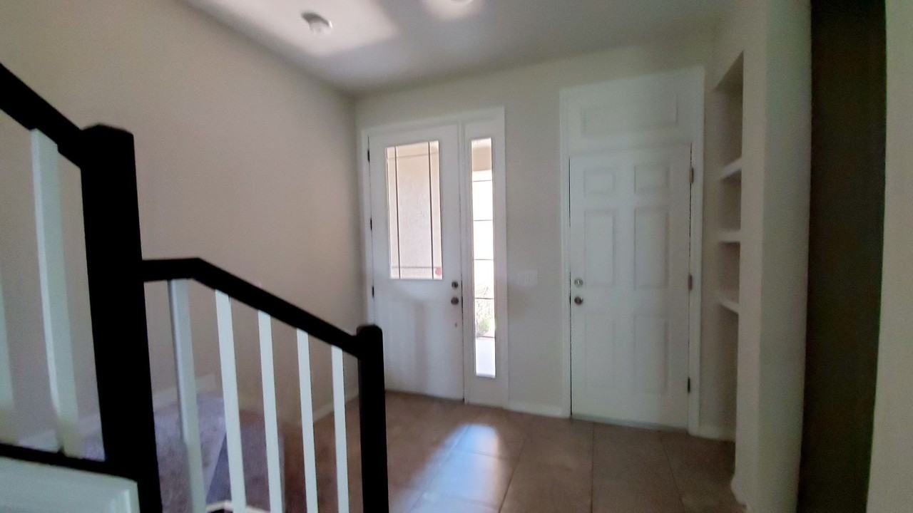 3545 Brighton Park Cir - Photo 2 of 12