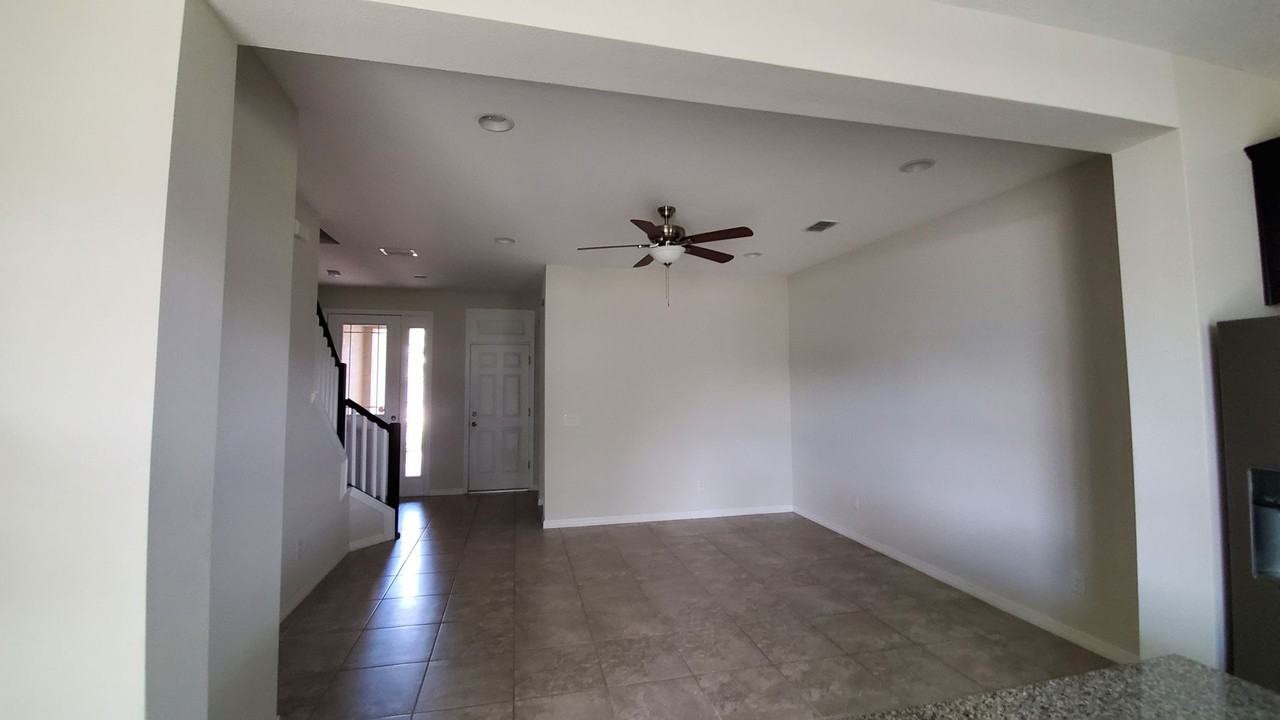 3545 Brighton Park Cir - Photo 6 of 12