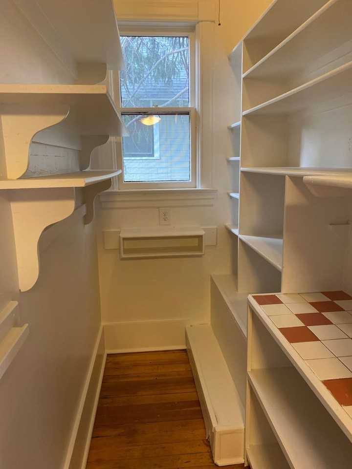 1011A N Corona St - Photo 4 of 15