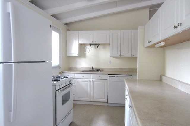 10454 Sterling Blvd - Photo 2 of 7