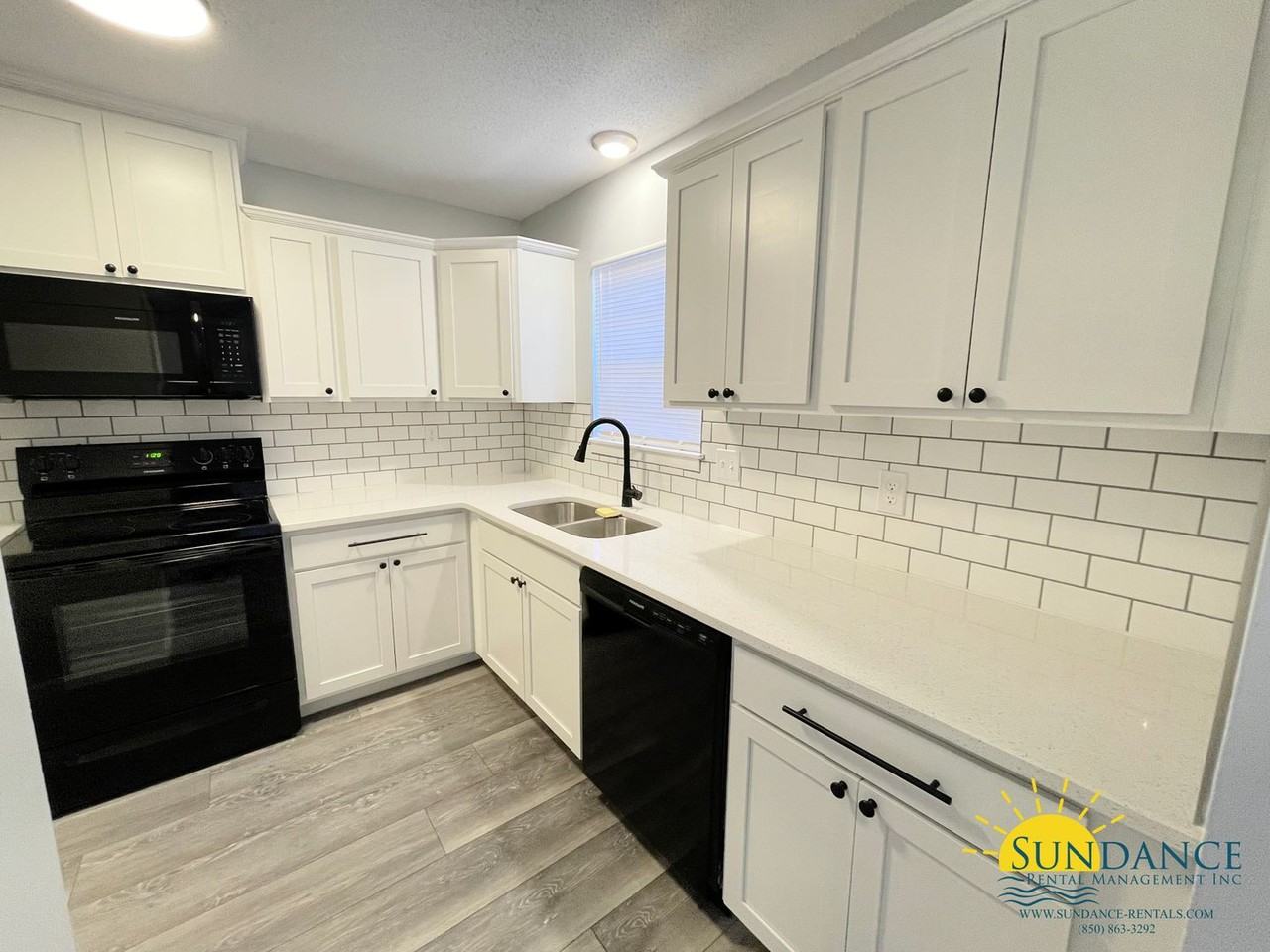 38 11th St - Photo 3 of 18