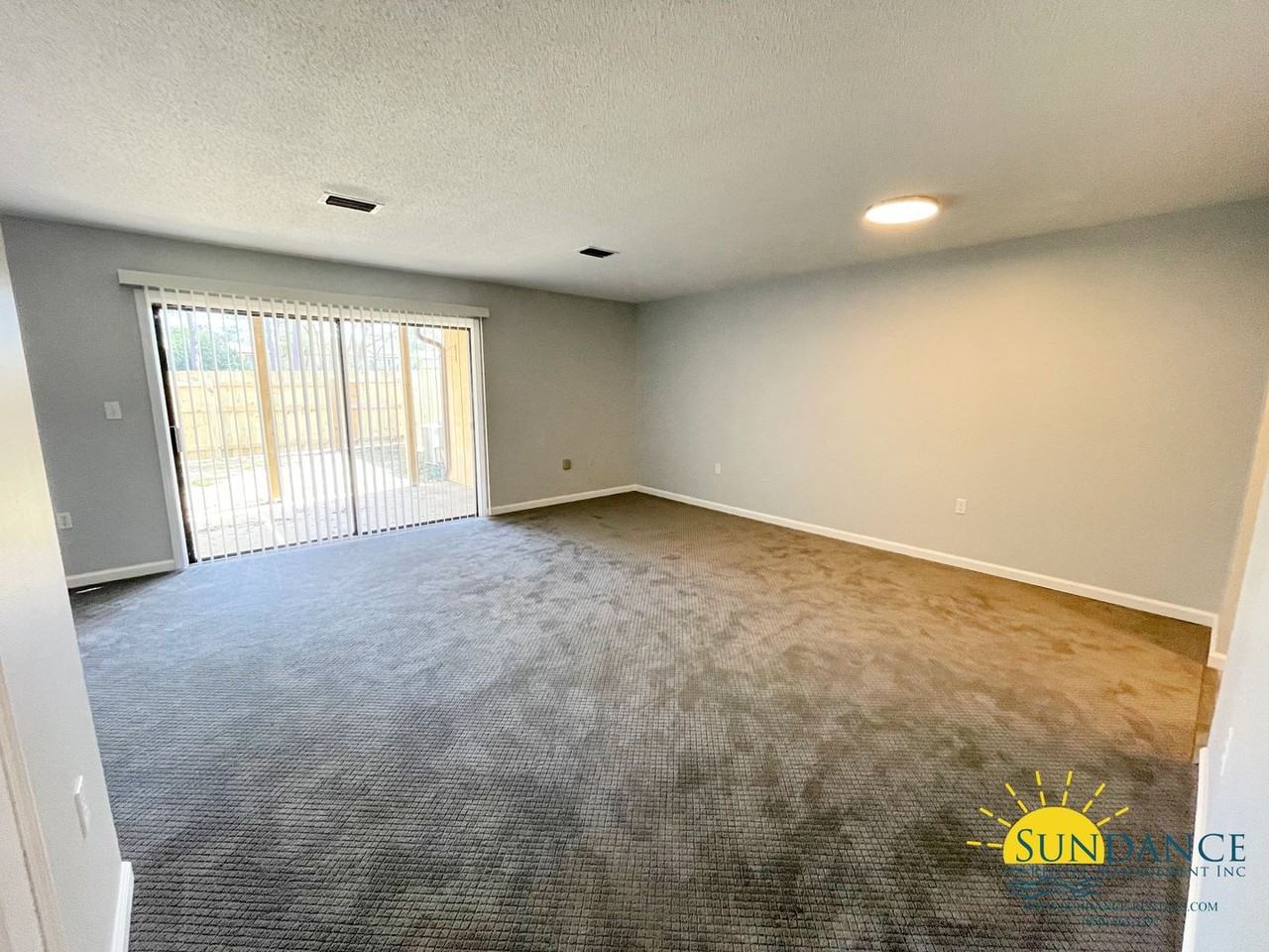 38 11th St - Photo 5 of 18