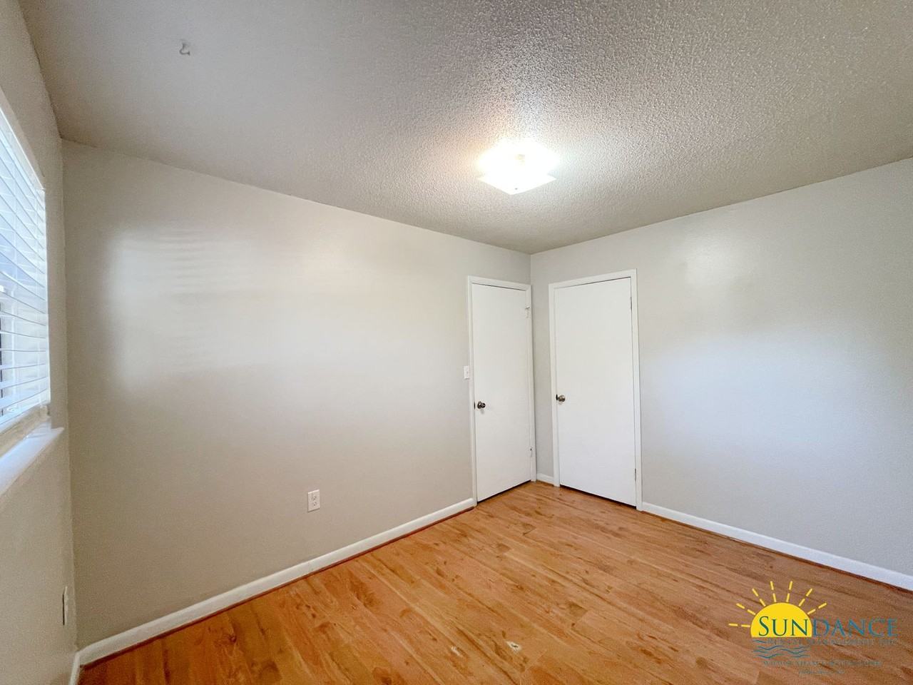 792 Navy St Apt B - Photo 7 of 10