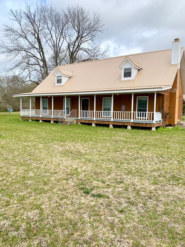 105 Adaline St - Photo 2 of 17