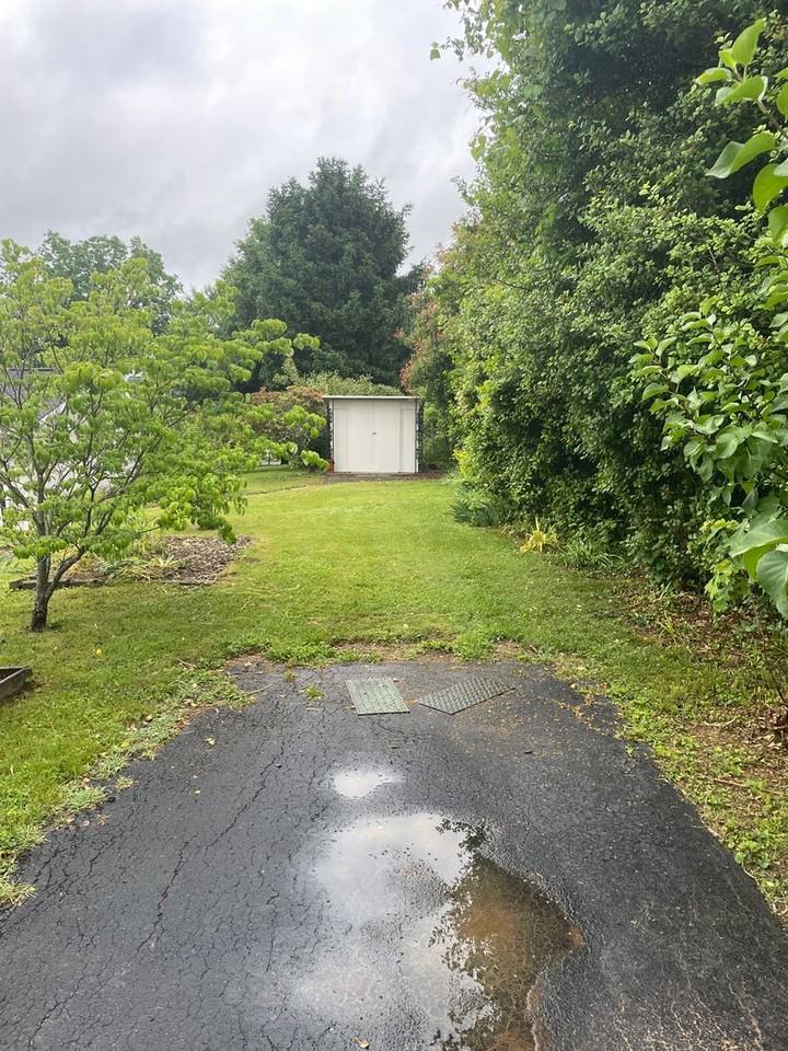 401 Houston St - Photo 3 of 41