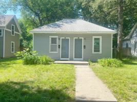 featured image of 1127 Houston St