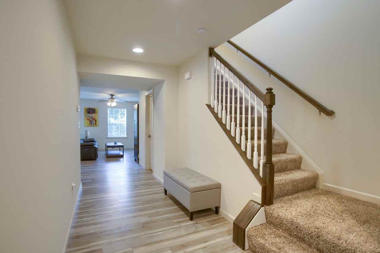 39 Parker Spring Ave - Photo 5 of 29