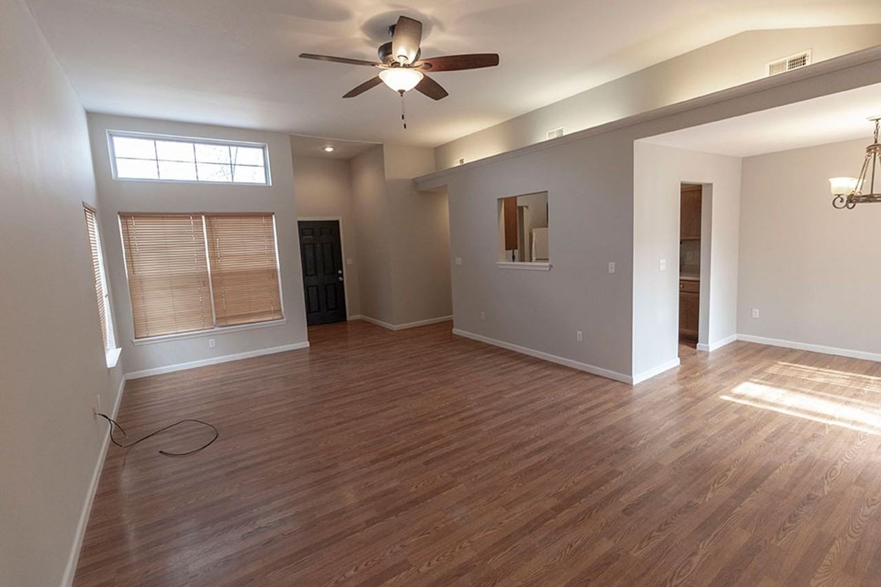 2304 Maricopa Dr - Photo 5 of 35