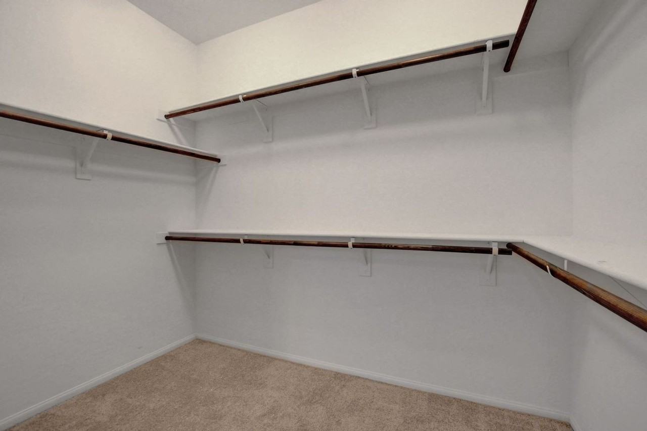 7110 Purple Iris Ave - Photo 5 of 50