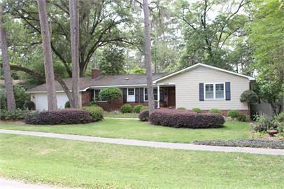 2328 Armistead Rd - Photo 2 of 27