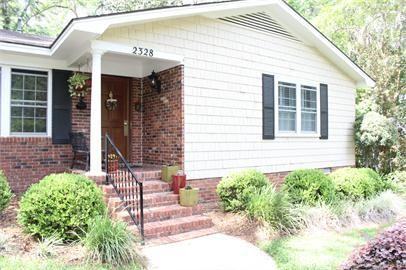 2328 Armistead Rd - Photo 4 of 27