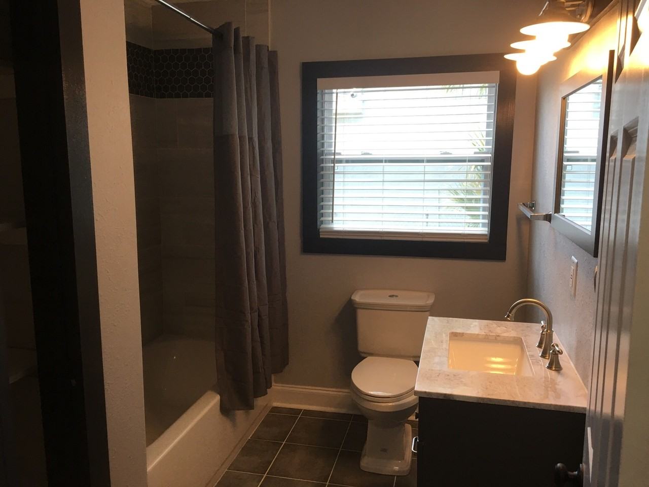 2901 W Main St - Photo 4 of 17