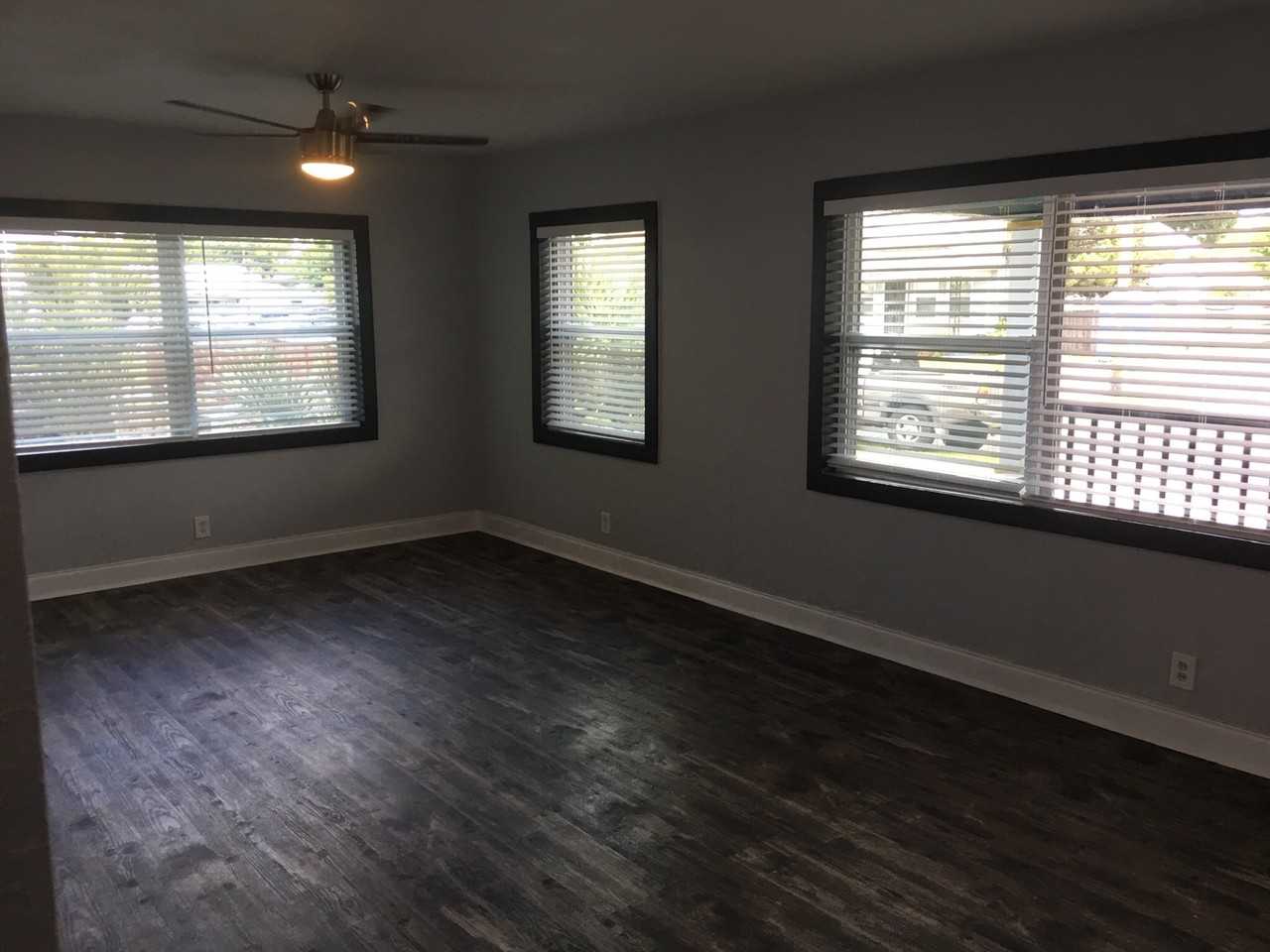 2901 W Main St - Photo 7 of 17