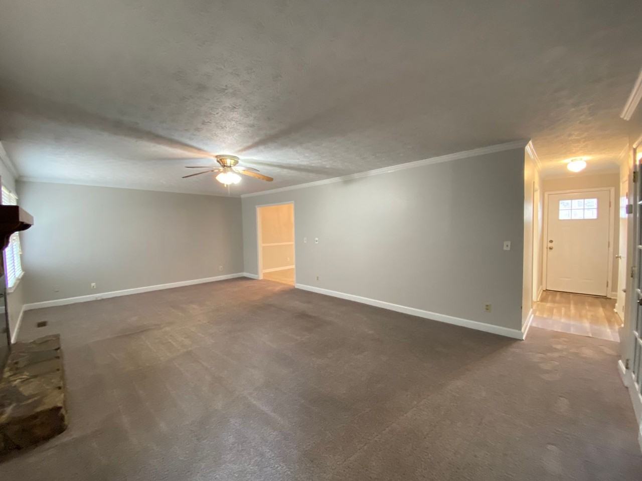 1032 Emory Pl - Photo 4 of 15