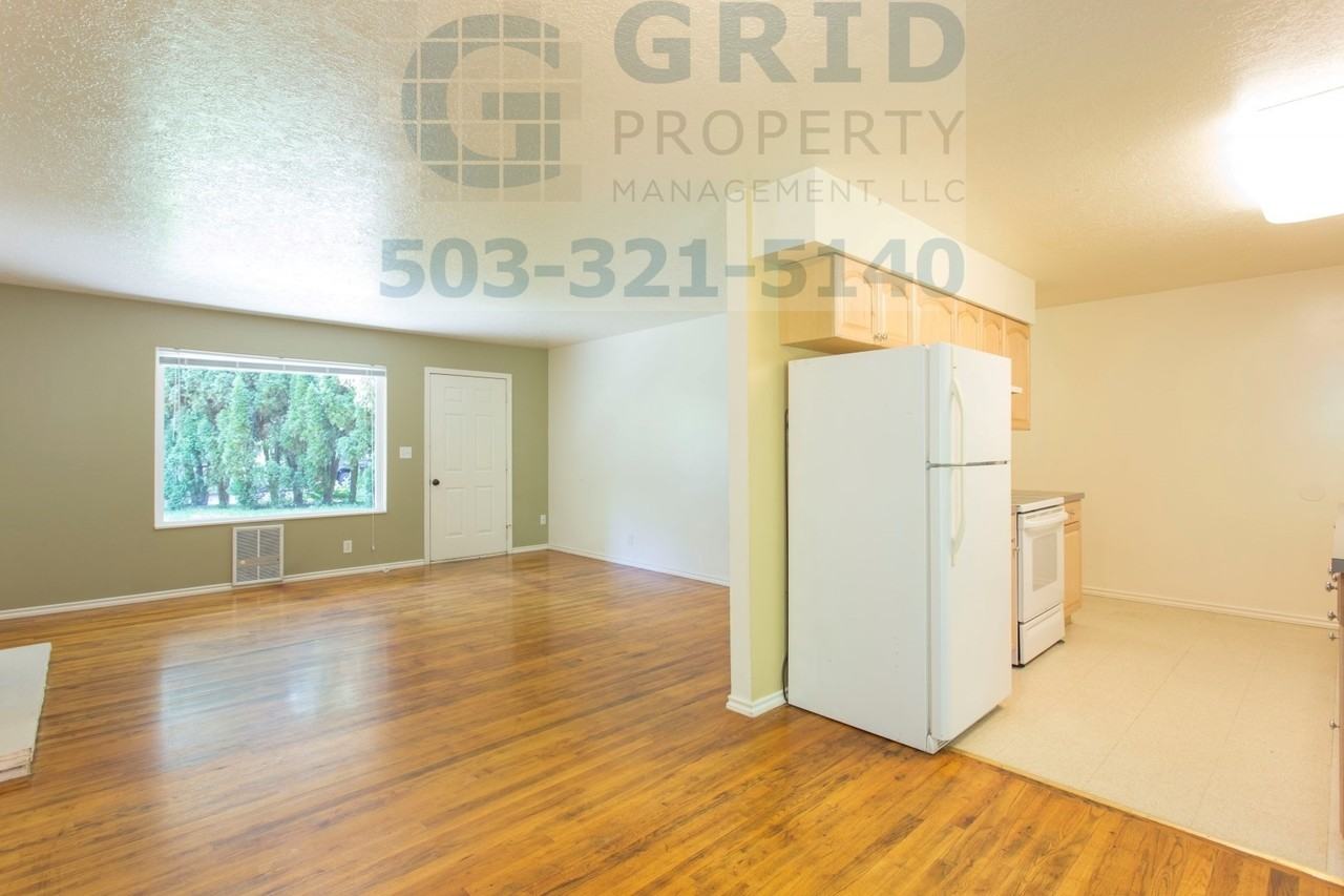 3569 Sunwood Ct - Photo 3 of 27