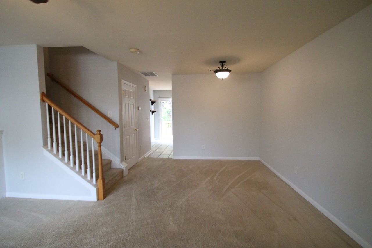 7309 Sun Dance Dr - Photo 5 of 36