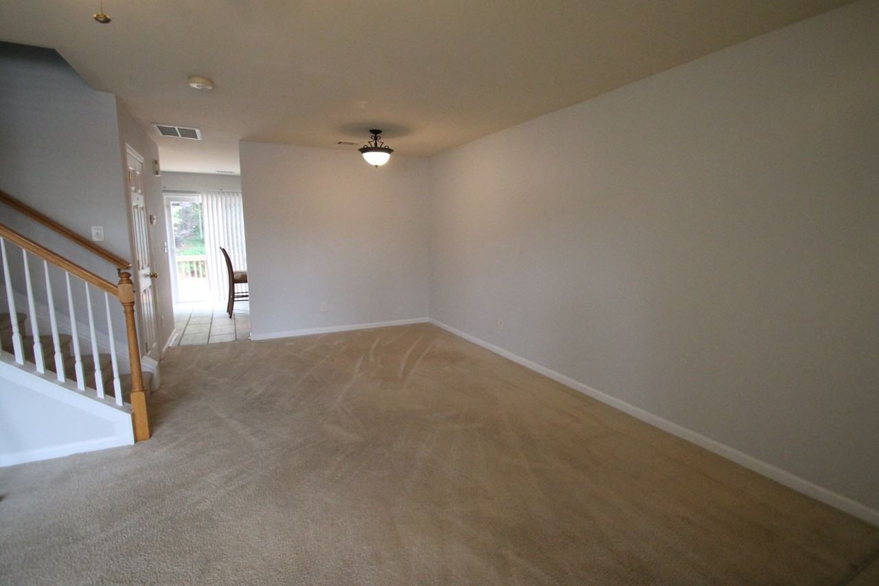 7309 Sun Dance Dr - Photo 6 of 36