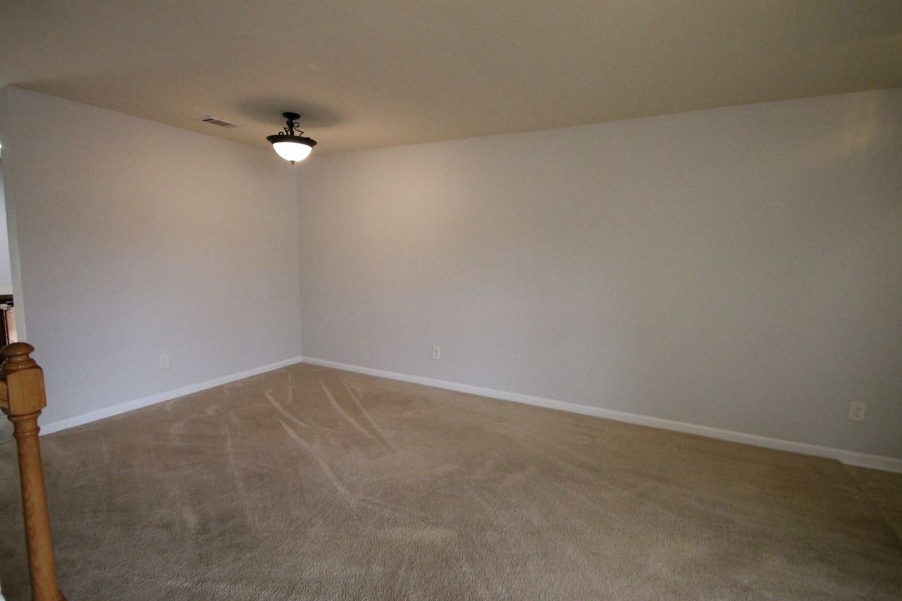7309 Sun Dance Dr - Photo 7 of 36