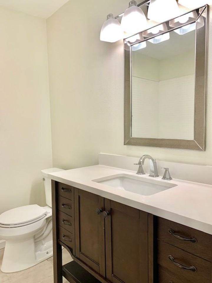 109 E Channel Islands Blvd - Photo 7 of 19