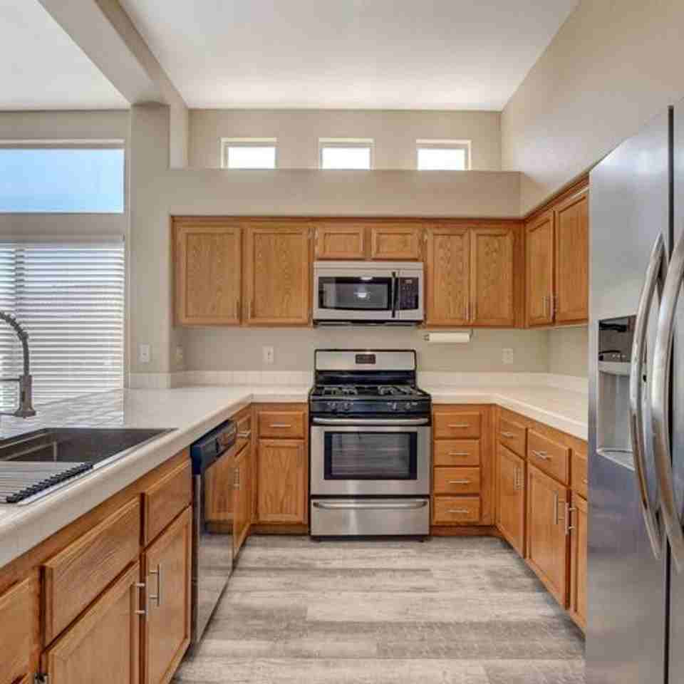 5022 Vista Loma Way - Photo 3 of 18