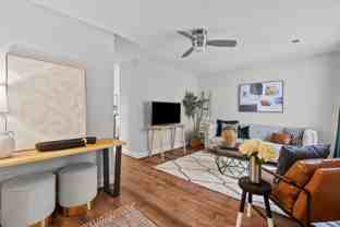 943 Morreene Rd - Photo 1 of 1
