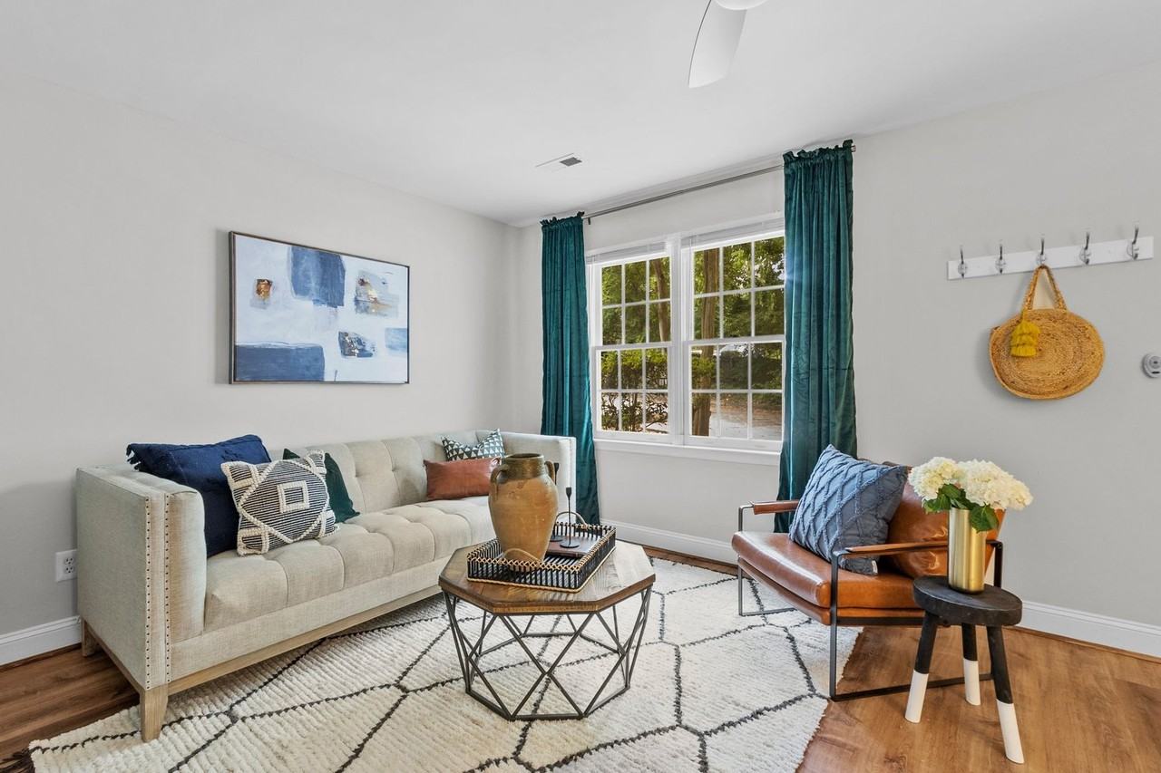 943 Morreene Road - Photo 4 of 24