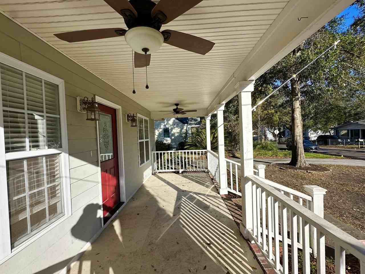 25 Oak Forest Dr - Photo 2 of 20