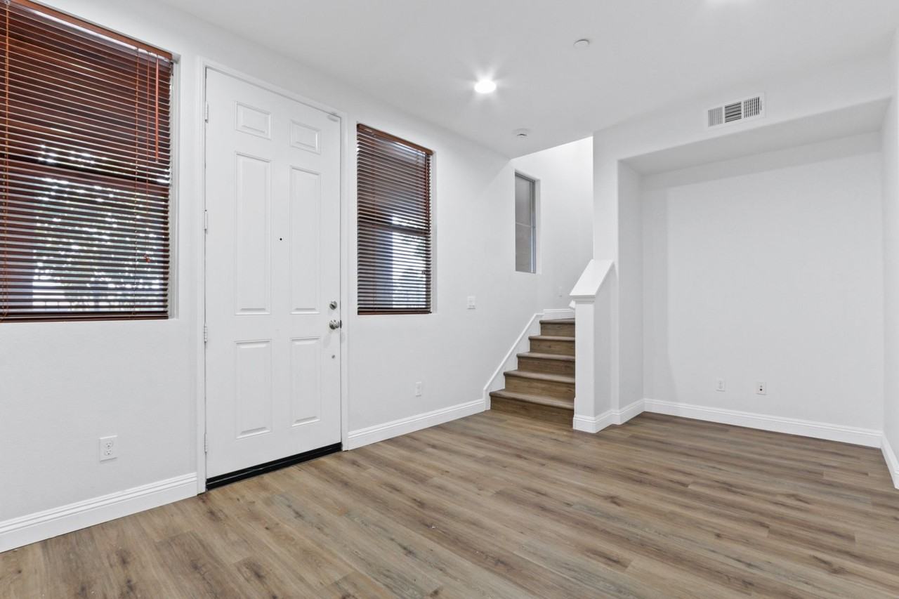 2993 E Pacific Coast Hwy - Photo 2 of 10