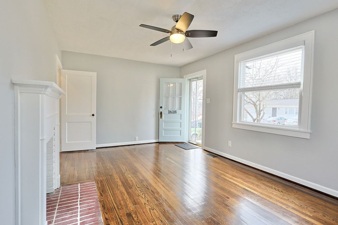 1618 Mall St - Photo 2 of 10