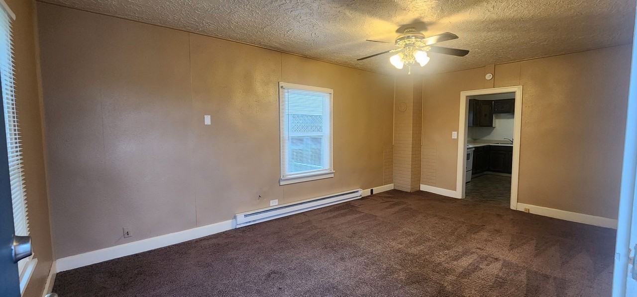 3014 Field St - Photo 2 of 10