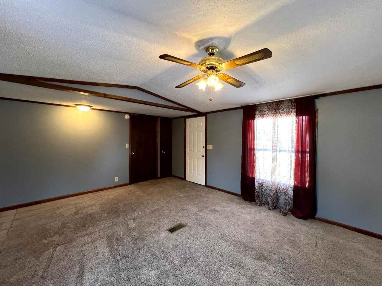 2234 Ney Ct - Photo 2 of 13