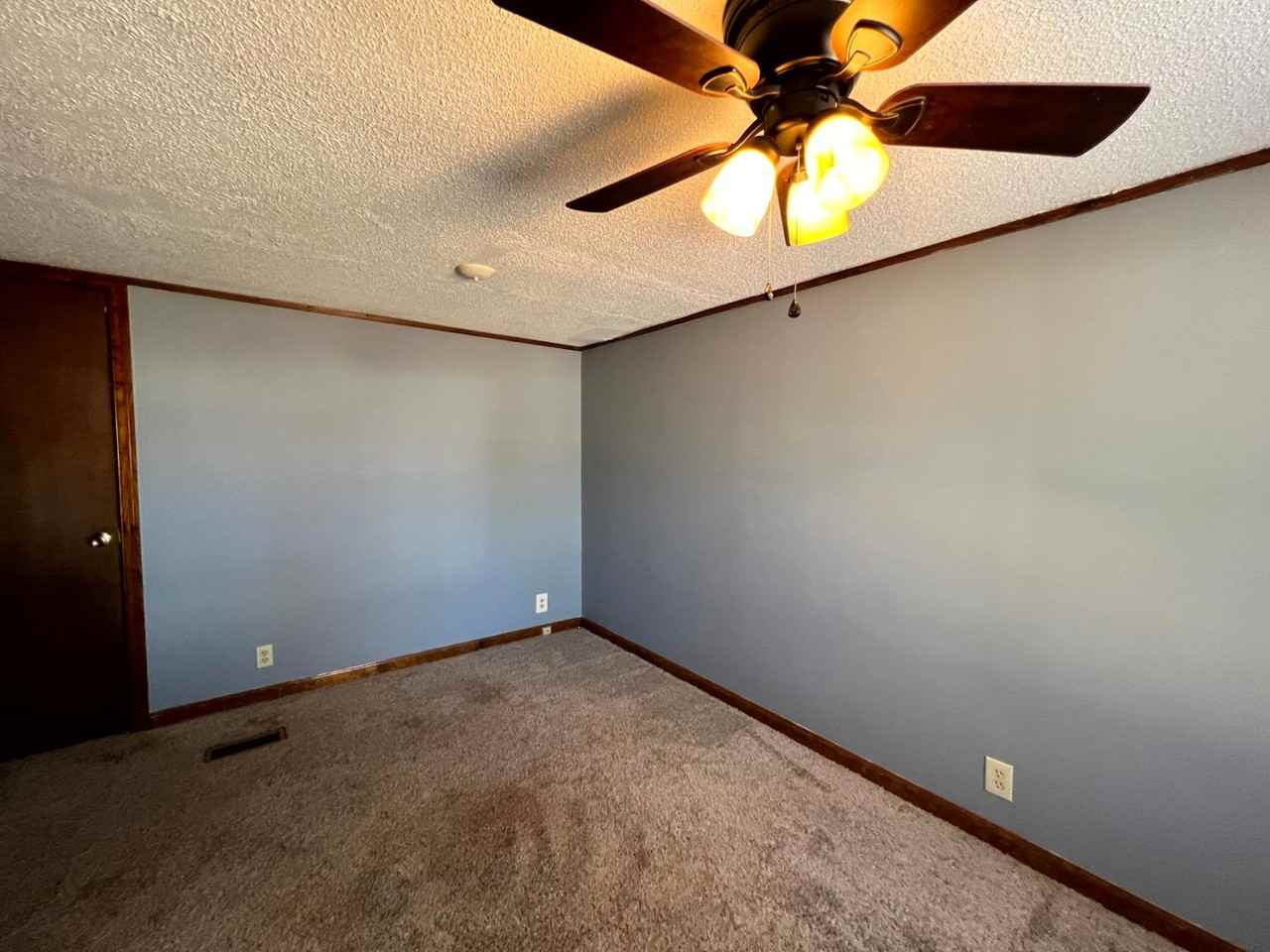 2234 Ney Ct - Photo 5 of 13