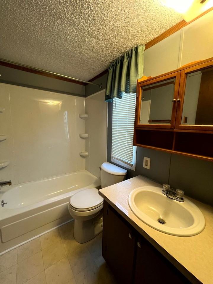 2234 Ney Ct - Photo 6 of 13