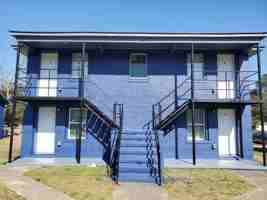 featured image of 2218C Murchison Rd