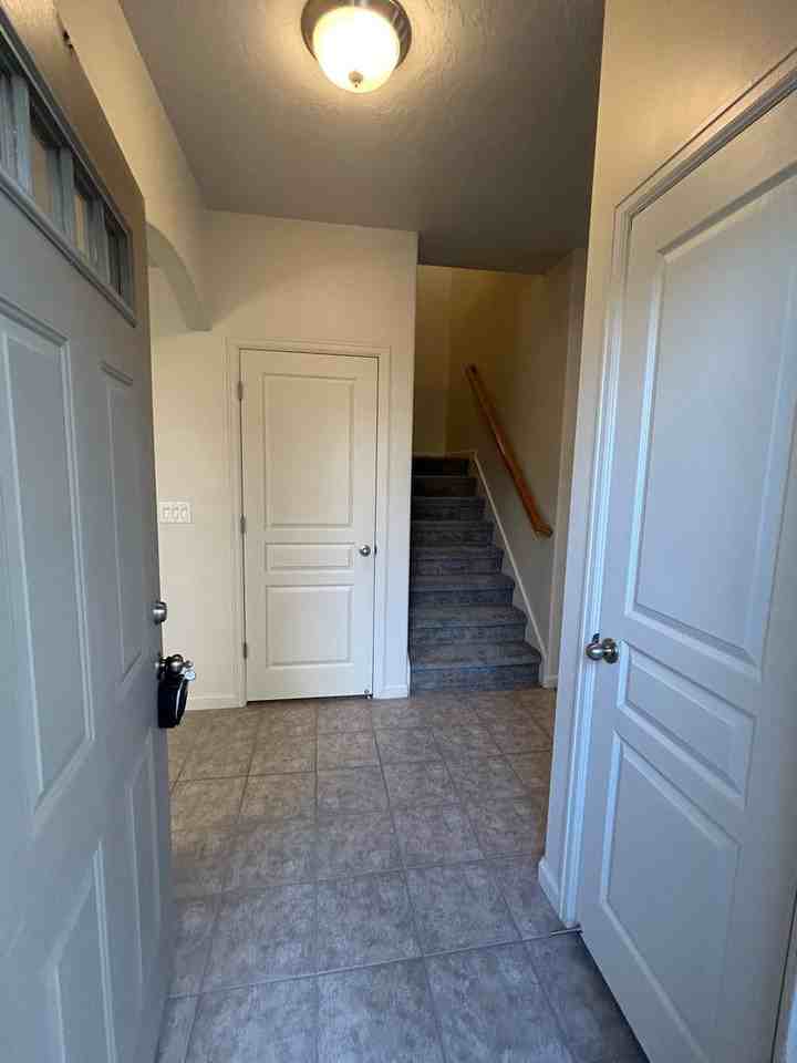 1412 W Stone Meadow Dr - Photo 5 of 34