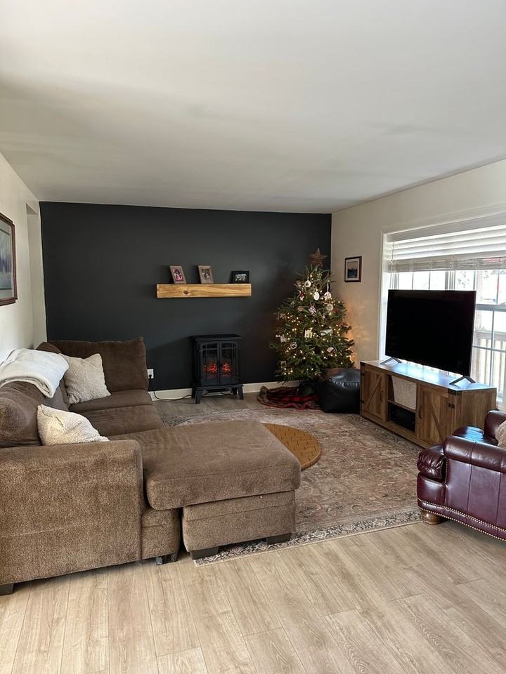 249 Noahs Rd - Photo 3 of 12