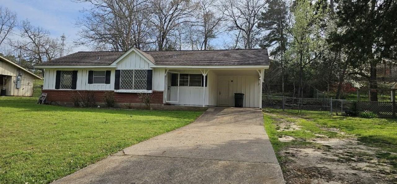 121 Meadowbrook Dr - Photo 2 of 42