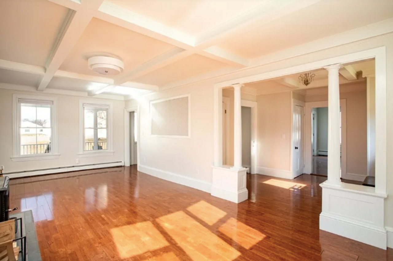 28 Maple St - Photo 2 of 27