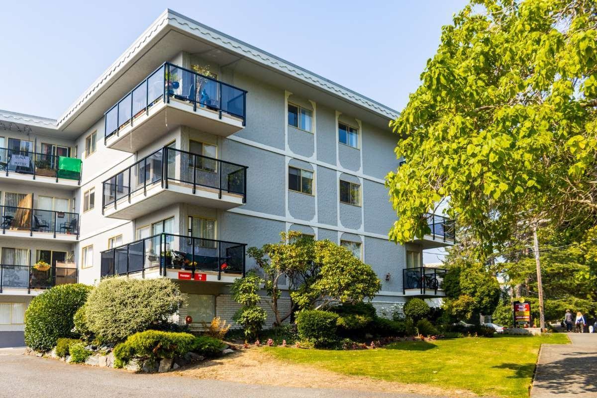 Buckingham Manor Apartments 967 Collinson St, Victoria, BC V8V 3B7