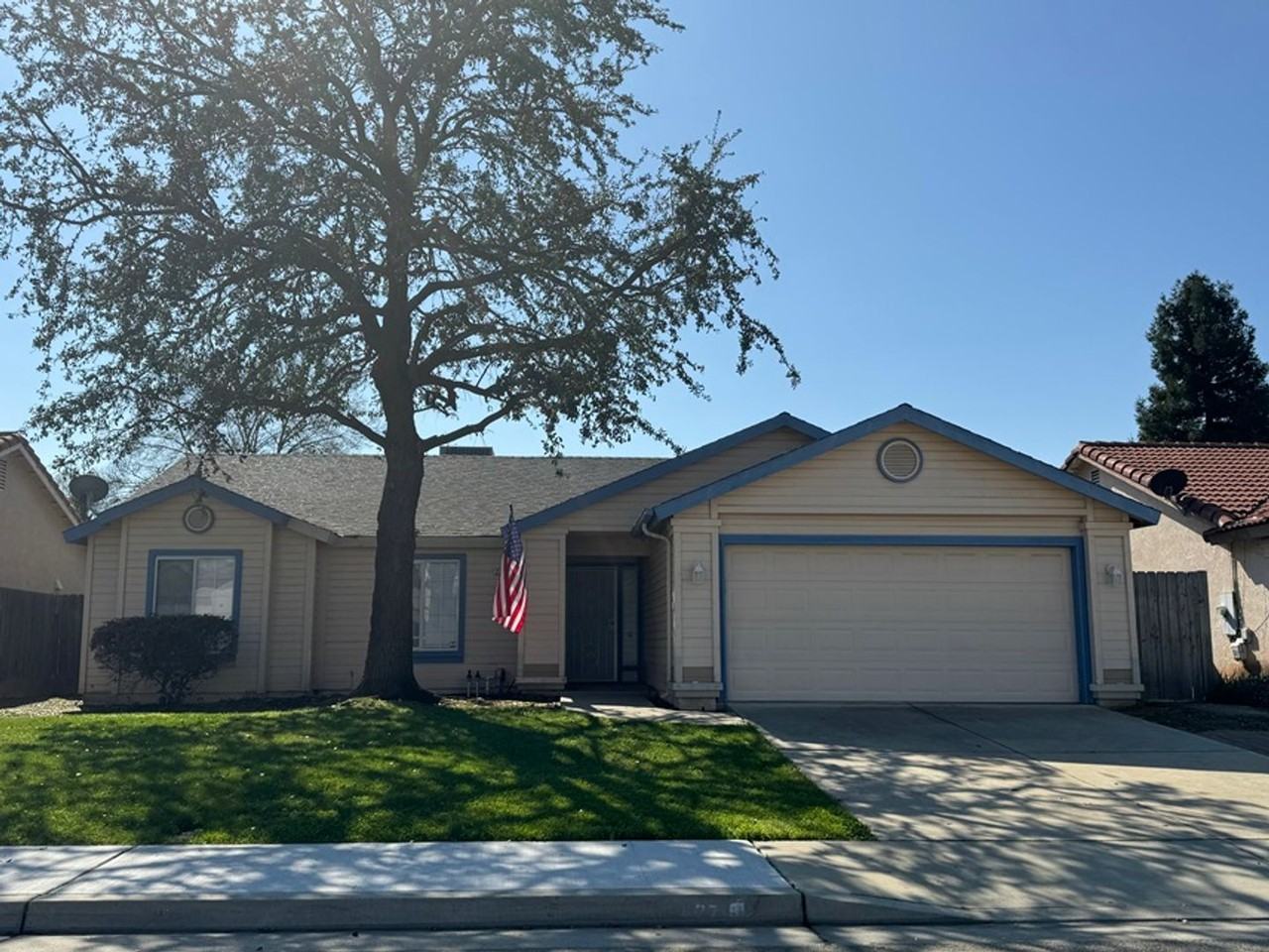 2719 3rd St - Photo 2 of 19