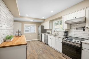 3233 Se 51st Ave - Photo 1 of 1