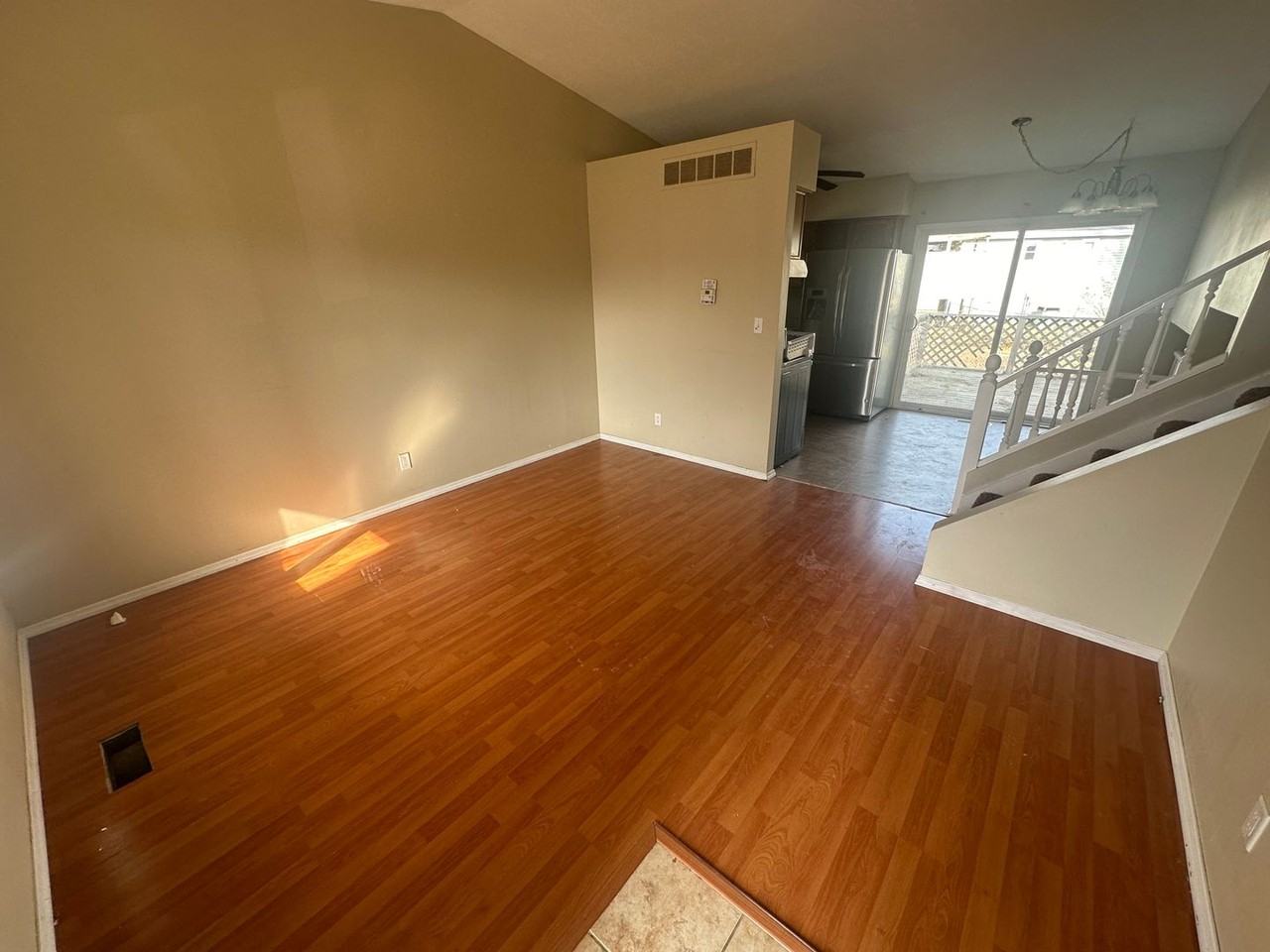 6 Starlight Ct - Photo 3 of 14