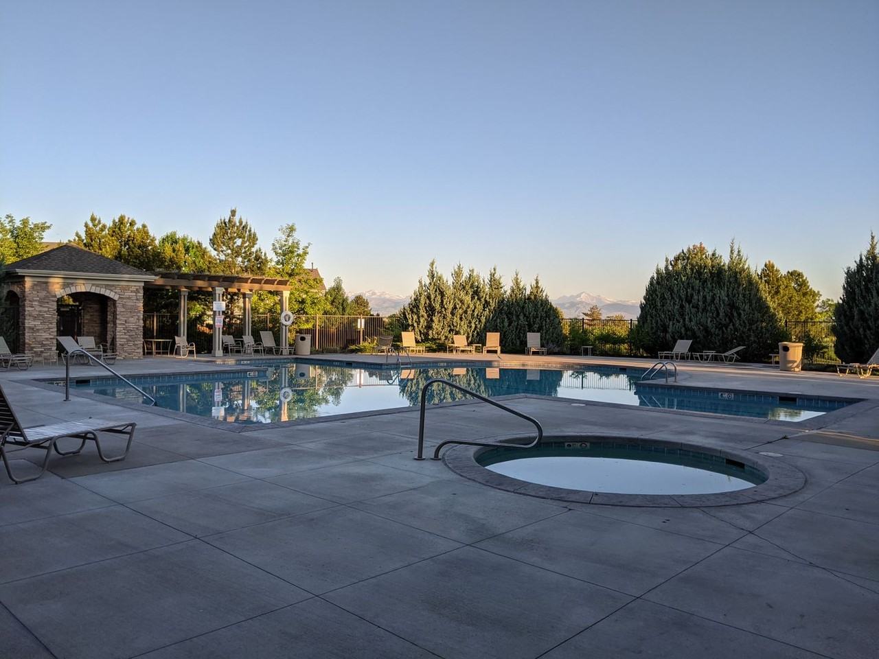 2800 Blue Sky Cir - Photo 3 of 13