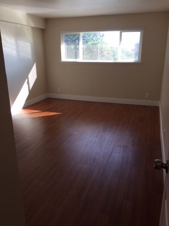 33 Lodato Ave #18 - Photo 2 of 7