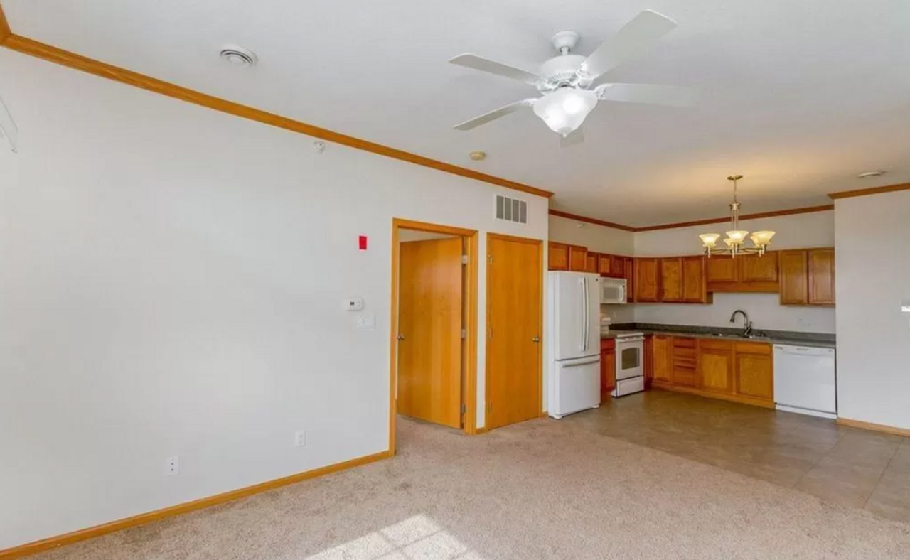 4511 Twain Cir #204 - Photo 4 of 13