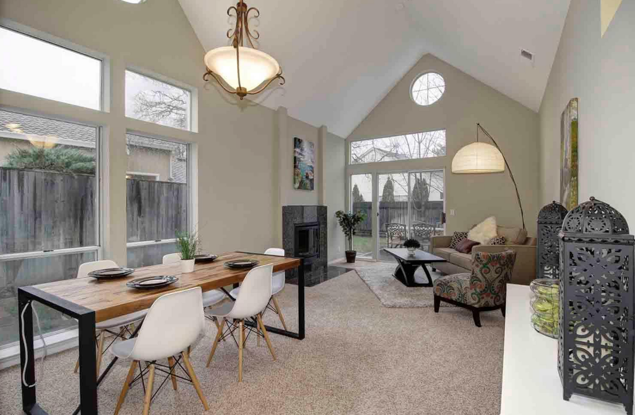 1738 Valdora St - Photo 2 of 19